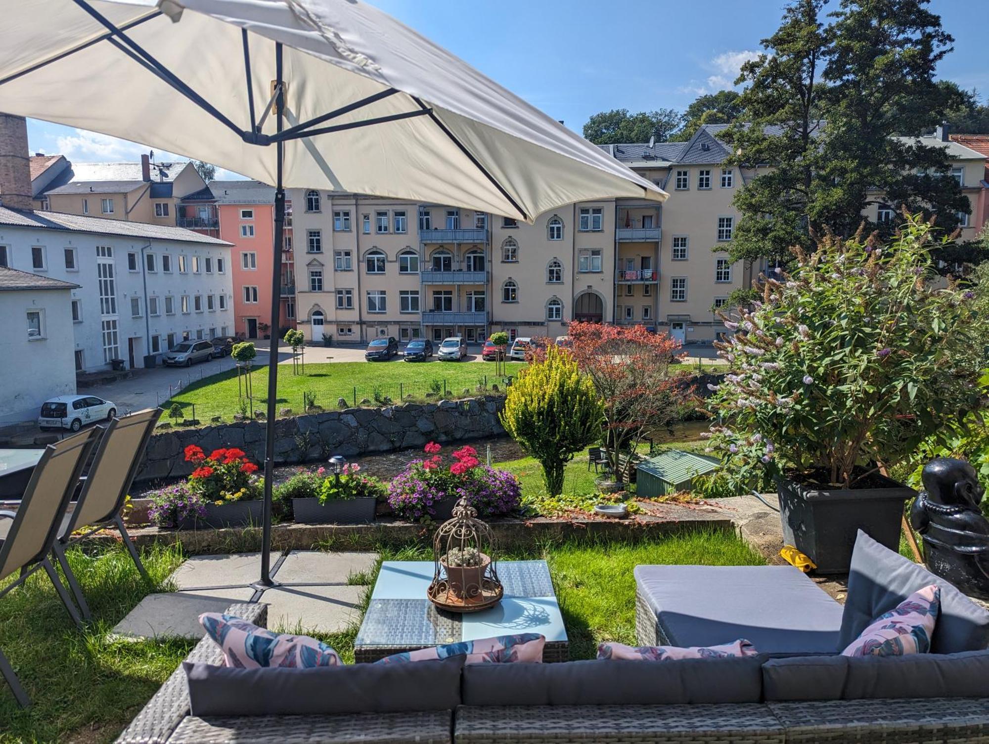 Ut - Urlaubsmagie - Urlaubstraum Mit Whirlpool, Pool & Sauna Sebnitz Ngoại thất bức ảnh